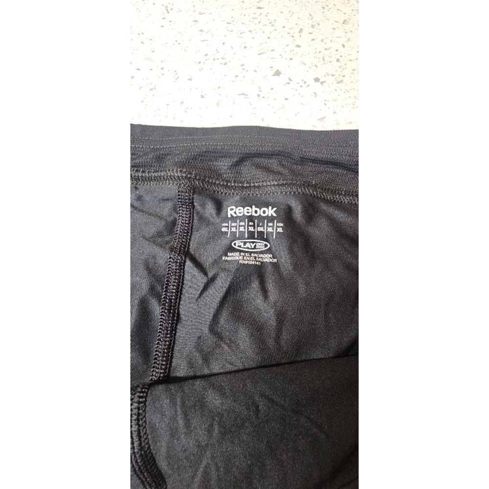 3 Piece Bundle Nike Windbreaker, Nike Dri Fit Shorts and Reebok Skort Bundle XL - Picture 11 of 11